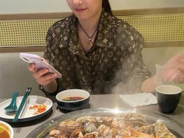 泡良大神银优66 百人斩视频合集流出 体验各种人妻嫩妹 SM双飞御姐女神