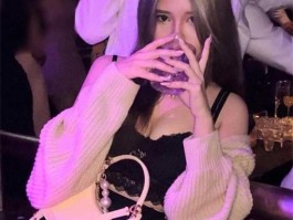 推特网调大神独家分享 征服混血巨乳尤物 私拍露脸取悦主人 表情反差爆棚！