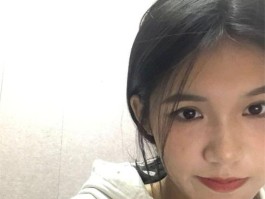 鞍山某学院音乐系学生妹 调教视频曝光 纤细腰肢骑乘姿势扭动不停